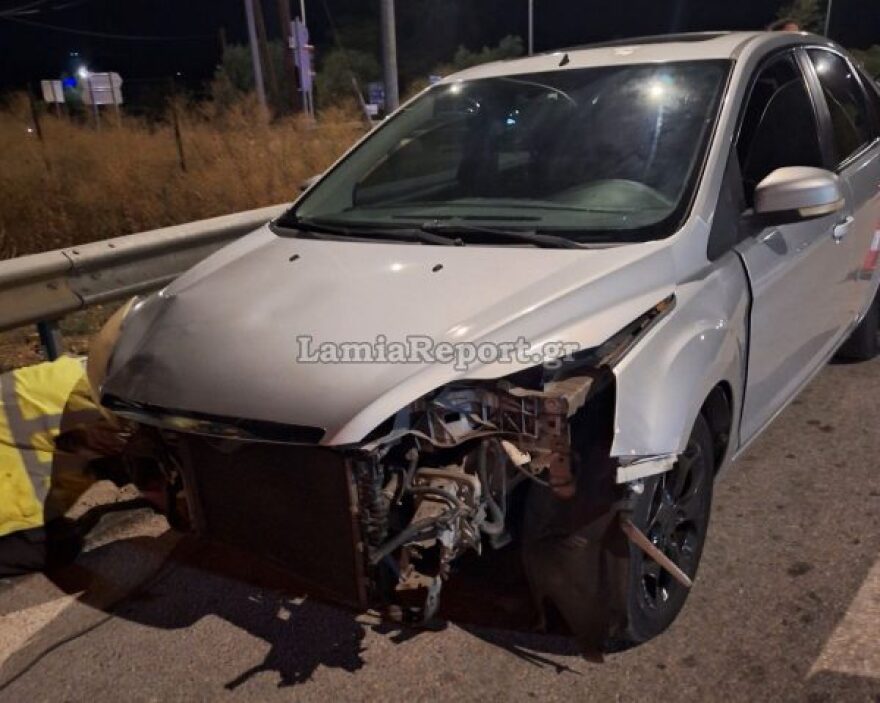 Νεκρή 32χρονη μητέρα σε τροχαίο στην Αταλάντη - Αυτοκίνητο παραβίασε Stop και έπεσε πάνω στη μηχανή της