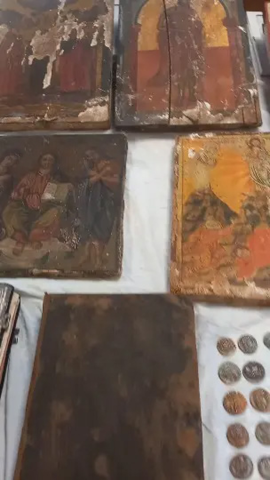 Προφυλακιστέοι ο ηγούμενος της μονής Μεγάλου Σπηλαίου και άλλοι 5 κατηγορούμενοι για την υπόθεση αρχαιοκαπηλίας
